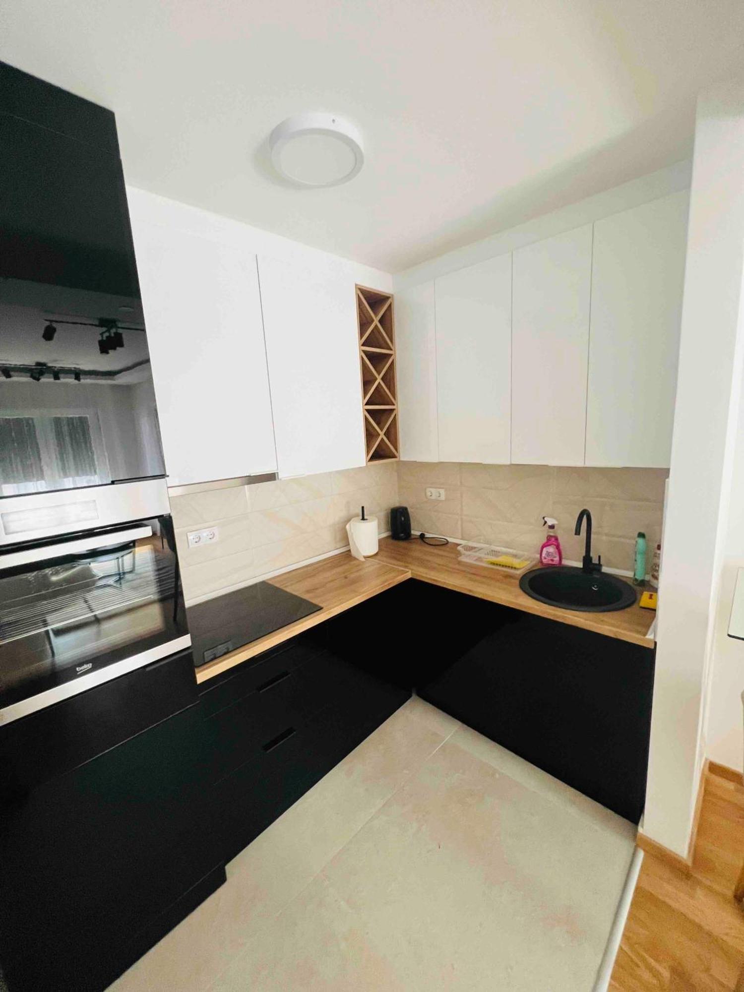 Star Lux Apartment *